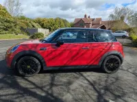 Gebraucht Mini Cooper S Hatch 135 kW (184 PS) 2021 Rot Kleinwagen