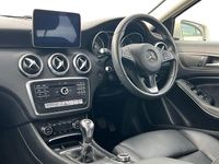 Used Mercedes A180 122 HP (89 kW) 2017 White Hatchback