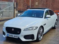 Używany Jaguar XF S 2015 Biały Sedan/Limuzyna