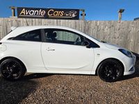 Used Vauxhall Corsa Edition 69 HP (50 kW) 2015 White Hatchback