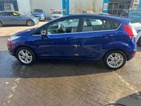 Used Ford Fiesta Zetec 105 HP (77 kW) 2014 Blue Hatchback