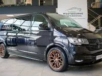 Begagnad VW Transporter Highline 150 HK (110 kW) 2022 Svart Van