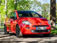 Used Fiat Punto S 77 HP (56 kW) 2013 Red Hatchback