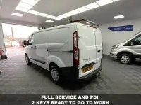 Usado Ford Transit Custom 104 HP (76 kW) 2016 Branco Van
