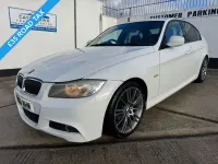 Used BMW 318 Sport Line 2011 White Sedan