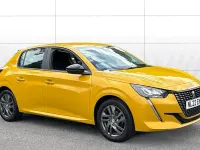 Used Peugeot 208 Active Premium 75 HP (55 kW) 2022 Yellow Hatchback