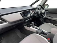 Used Honda Jazz Hybrid 109 HP (80 kW) 2021 White Hatchback