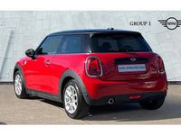 Used Mini Cooper 136 HP (100 kW) 2018 Red Hatchback