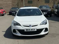 Used Vauxhall Astra GTC 280 HP (205 kW) 2015 White Hatchback