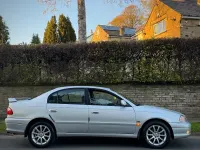 Used Toyota Avensis SR 2002 Silver Sedan
