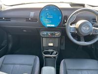 Usado Mini Cooper S Hatch 201 HP (147 kW) 2024 Prateado Citadino