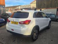 Used Mitsubishi ASX 117 HP (86 kW) 2017 White SUV
