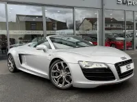 Begagnad Audi R8 Coupé 2010 Silver Sportkupé