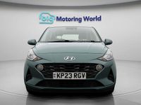 Used Hyundai i10 SE 67 HP (49 kW) 2022 Green Hatchback
