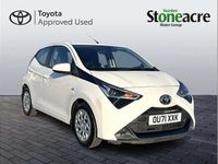 Used Toyota Aygo X-play 72 HP (52 kW) 2021 White Hatchback
