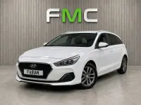 Used Hyundai i30 SE 110 HP (80 kW) 2018 White Estate
