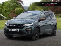 Used Dacia Jogger Extreme 141 HP (103 kW) 2024 Green MPV