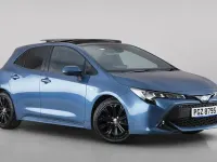 Used Toyota Corolla Design 122 HP (89 kW) 2020 Blue Hatchback