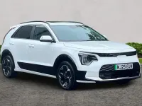 Used Kia e-Niro 150 kW (204 HP) 2025 White SUV