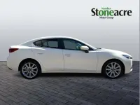 Używany Mazda 3 Inclusive 150 KM (110 kW) 2016 Biały Sedan/Limuzyna