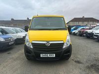 Used Vauxhall Movano 136 HP (100 kW) 2016 Yellow MPV