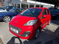 Used Peugeot 107 Active 68 HP (50 kW) 2013 Red Hatchback