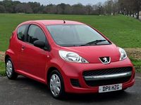 Used Peugeot 107 68 HP (50 kW) 2011 Red Hatchback