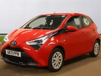 Used Toyota Aygo X-play 72 HP (52 kW) 2021 Red Hatchback