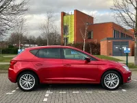 Used Seat Leon SE Dynamic 2019 Red Hatchback