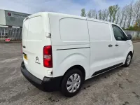 Używany Citroën Dispatch 2018 Biały Minivan