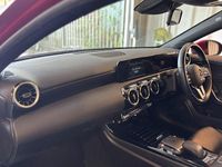 Usado Mercedes A200 163 CV (119 kW) 2021 Rojo Berlina