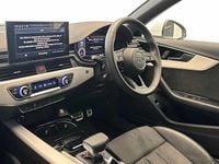 Used Audi A4 S-Line 148 HP (108 kW) 2023 White Sedan