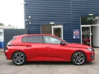Used Peugeot 308 Allure 129 HP (94 kW) 2024 Red Hatchback
