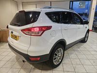 Używany Ford Kuga Titanium 140 KM (102 kW) 2013 Biały SUV
