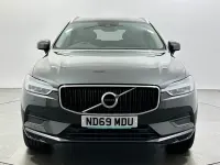 Usado Volvo XC60 Momentum 197 HP (144 kW) 2021 SUV