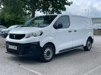 Used Peugeot Expert Premium 102 HP (75 kW) 2023 White Van