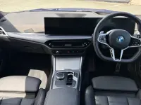Used BMW 330 M Sport 288 HP (211 kW) 2025 Blue Estate