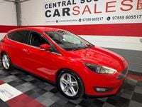 Used Ford Focus Zetec 125 HP (91 kW) 2017 Red Hatchback