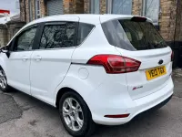 Używany Ford B-MAX Zetec 2013 Biały Minivan