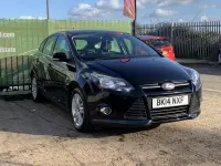 Begagnad Ford Focus Titanium 2014 Svart Halvkombi