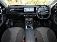Usado MG HS Trophy 299 CV (219 kW) 2024 Gris SUV