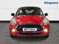 Used Mini Cooper Hatch 134 HP (98 kW) 2017 Red Hatchback