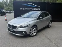 Used Volvo V40 120 HP (88 kW) 2015 Silver Hatchback