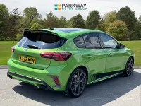 Used Ford Focus ST 280 HP (205 kW) 2022 Green Hatchback