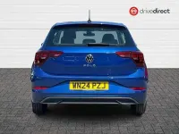 Used VW Polo Life 95 HP (69 kW) 2024 Blue Hatchback