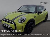 Used Mini Cooper Classic 134 HP (98 kW) 2023 Yellow Hatchback
