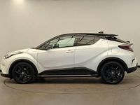Used Toyota C-HR 122 HP (89 kW) 2019 White SUV