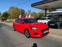Used Ford Focus ST-Line 125 HP (91 kW) 2019 Red Hatchback