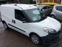 Used Fiat Doblò 90 HP (66 kW) 2016 White MPV