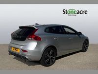 Used Volvo V40 R-Design 190 HP (139 kW) 2018 Silver Hatchback
